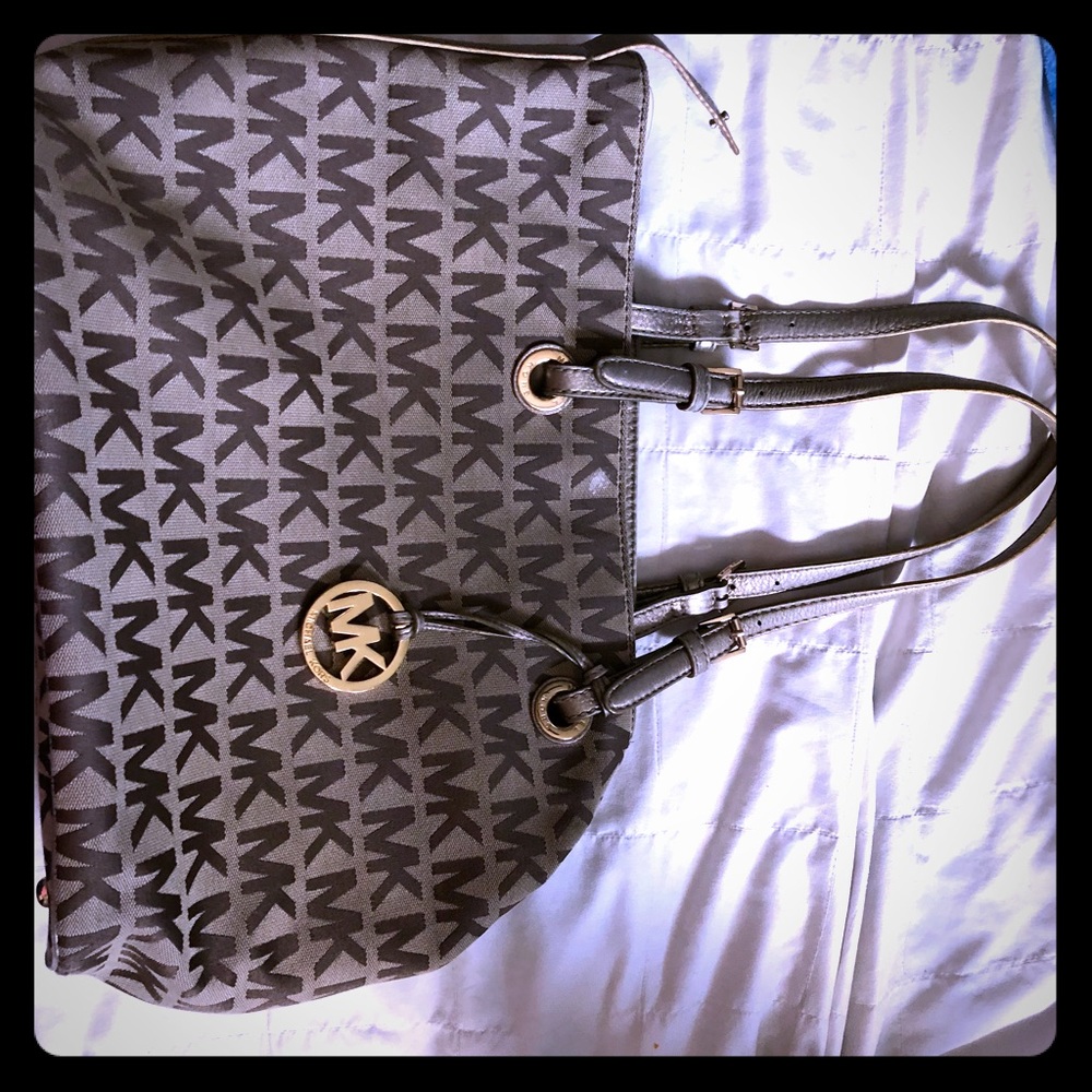 Michael kors bag